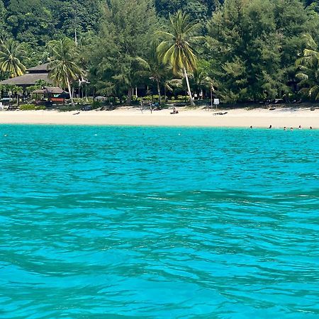 Perhentian Suria Hotel Kampong Pasir Petani Exterior photo