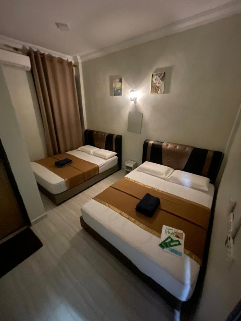 Perhentian Suria Hotel Kampong Pasir Petani Exterior photo