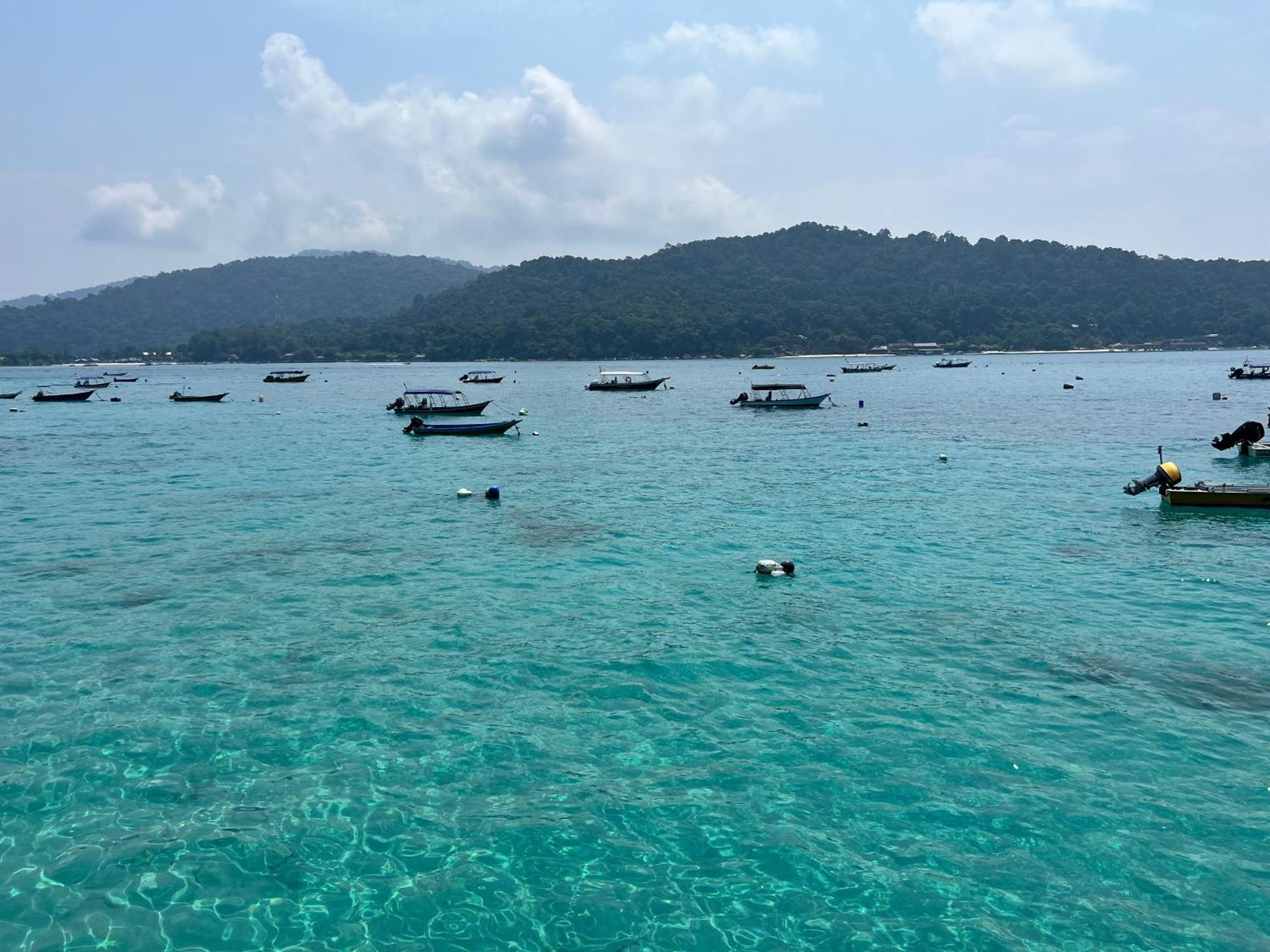Perhentian Suria Hotel Kampong Pasir Petani Exterior photo