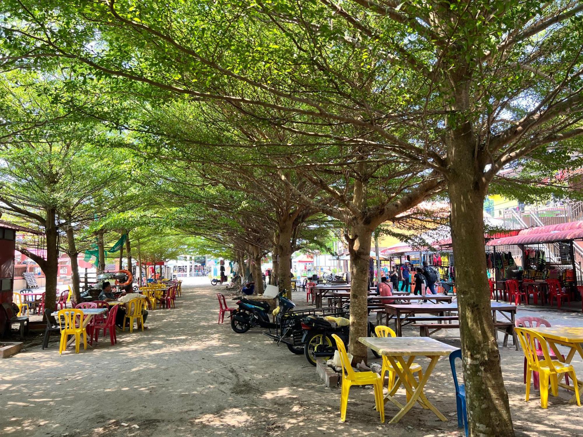 Perhentian Suria Hotel Kampong Pasir Petani Exterior photo
